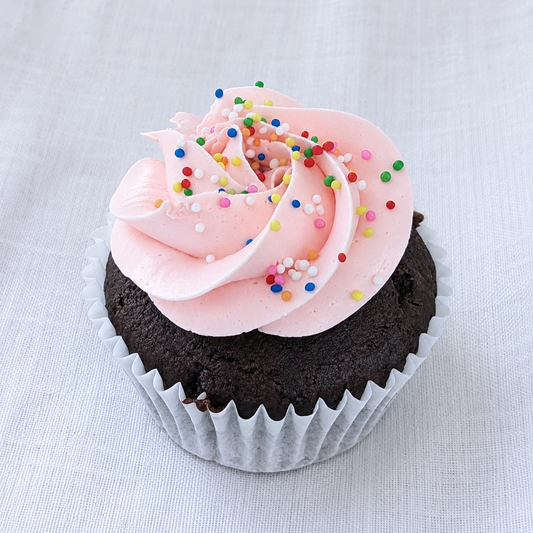 Vegan Raspberry Chocolate Cupcake
