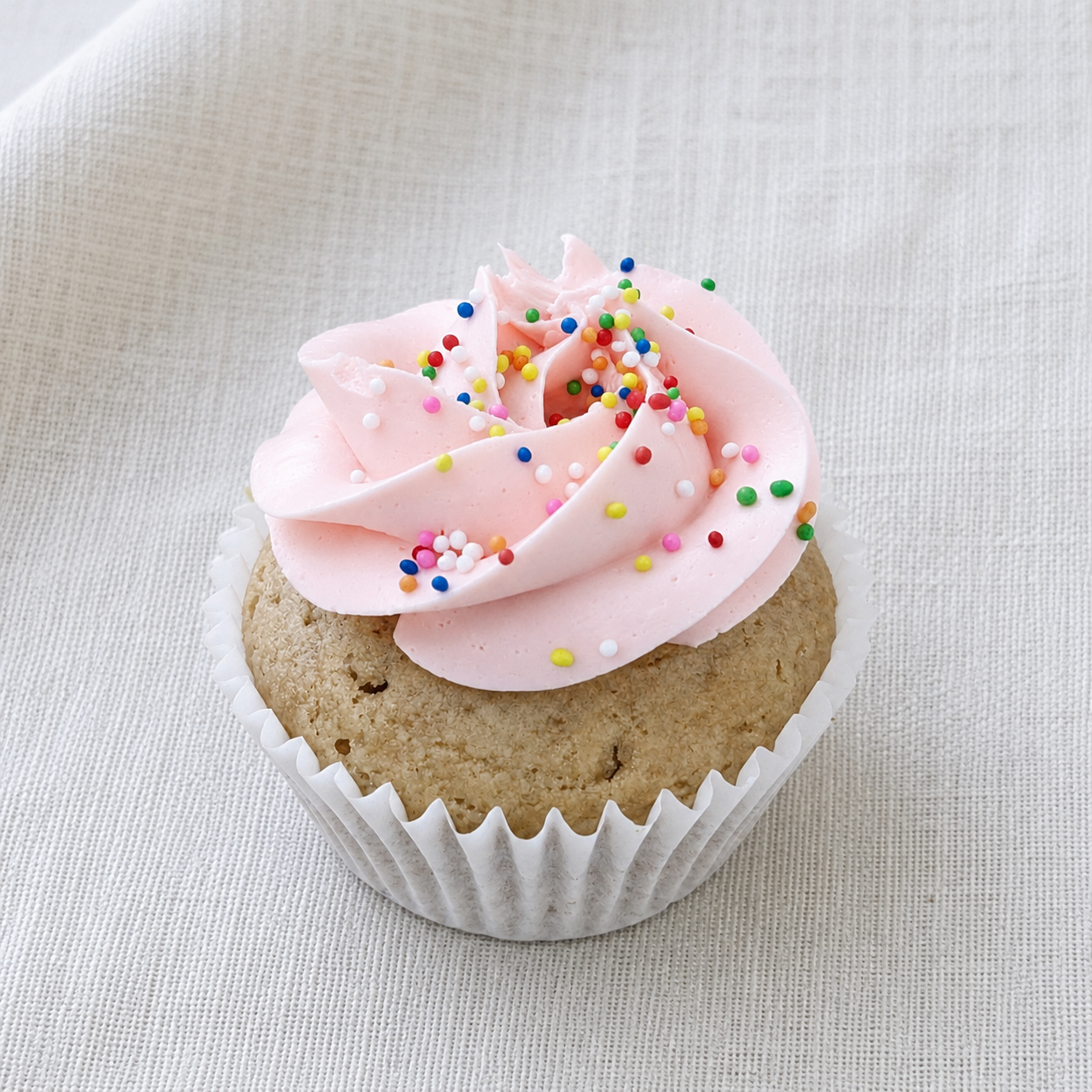 Vegan Strawberry Vanilla Cupcake
