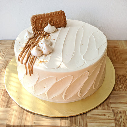 Vegan Speculoos Biscoff Vanilla Cake